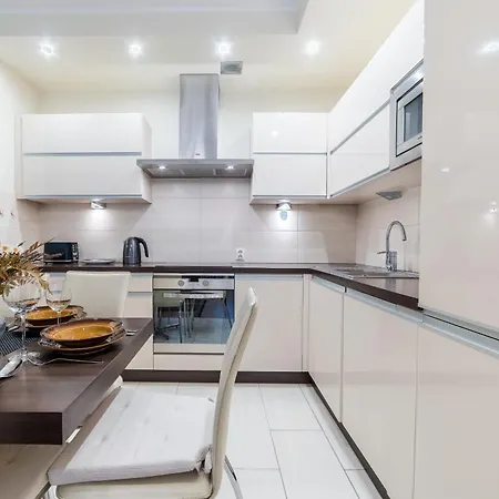 Апартаменты Old Town - 57m2, Balcony - By Rentujemy