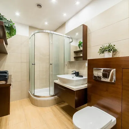 Old Town - 57m2, Balcony - By Rentujemy